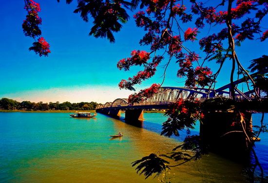 7 địa điểm du lịch hấp dẫn nhất tại Huế