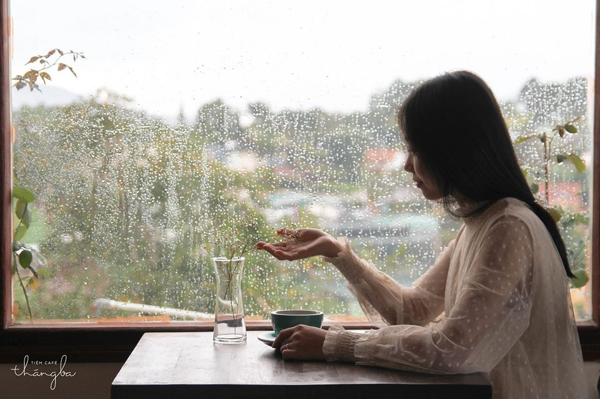 cà phê, quán cà phê, top quán cà phê ngắm mưa siêu đẹp và lãng mạn ở đà lạt ai cung mê