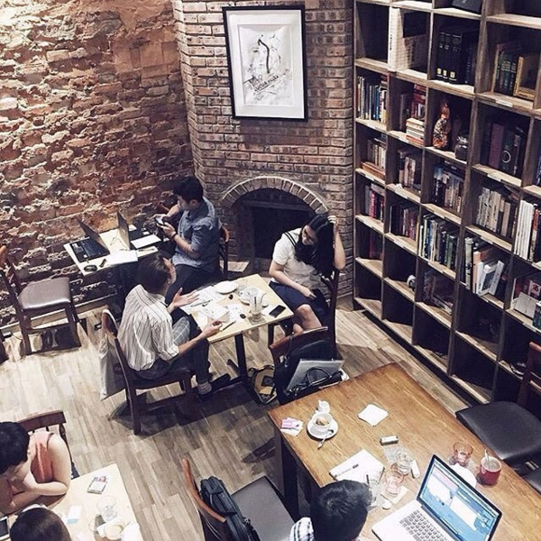 cà phê, quán cà phê, top những quán cà phê đọc sách ở hà nội yên tĩnh dành cho các bạn mọt sách