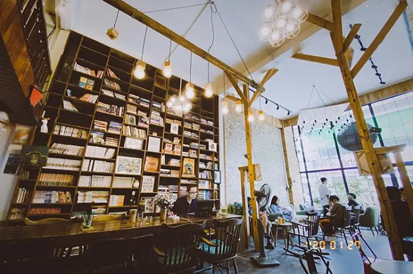 cà phê, quán cà phê, top 8 quán cà phê đọc sách ở đà nẵng yên tĩnh dành cho các bạn mê sách