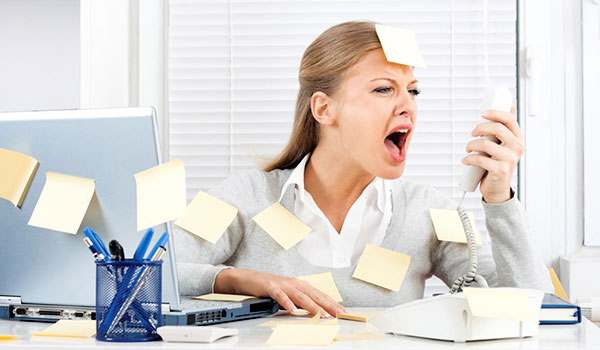 Nguyên nhân & cách loại bỏ thói quen trì hoãn công việc