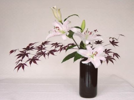 Nghệ thuật cắm hoa - Ikebana của người Nhật Bản bạn đã biết chưa