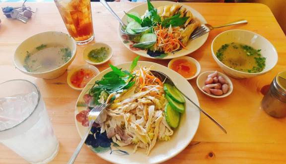 Món ngon Phú Yên: Top 5 món ăn ngon khó cưỡng xứ “hoa vàng trên cỏ xanh”