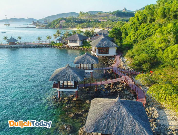 Top 11 resort Nha Trang 5 sao ĐẸP NHẤT 2020