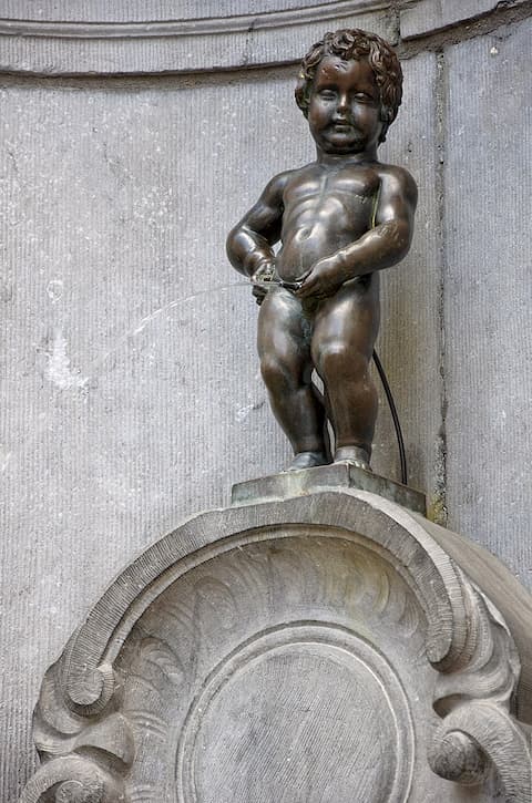 Manneken Pis – Biểu tượng của Brussels (Bỉ)