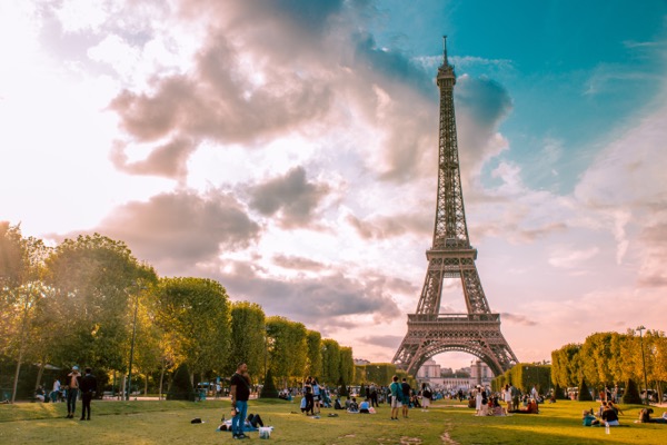 Top 9 điểm tham quan nhất định phải ghé khi du lịch Paris, Pháp