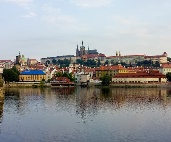 [Séc] Khám phá lâu đài Prague với nét đẹp cổ kính