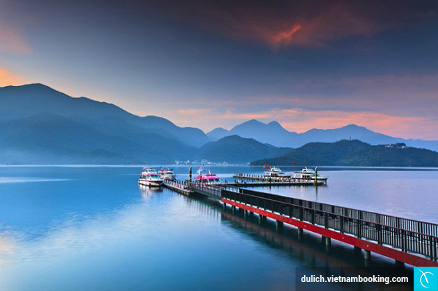 Đến Đài Loan thưởng ngoạn vẻ đẹp hồ Nhật Nguyệt