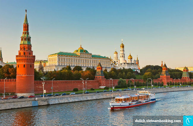 Khám phá sự bí ẩn của cung điện Kremlin