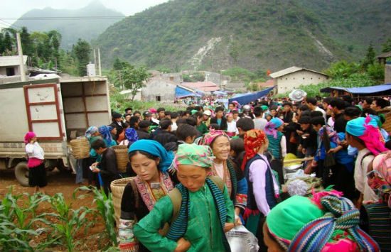 cẩm nang du lịch hà giang, kinh nghiệm du lịch hà giang, du lịch hà giang ghé những chợ phiên, khám phá, 4 phiên chợ bạn nên ghé khi du ngoạn hà giang