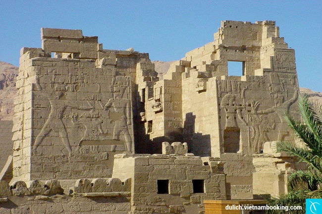 Khám phá những ngôi đền cổ đại kỳ vĩ ở Ai Cập