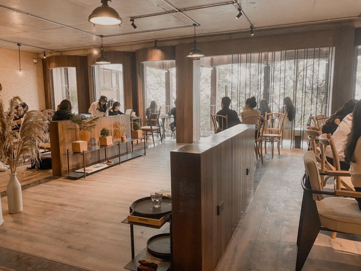khám phá, trải nghiệm, check – in mỏi tay với top 10 quán cafe view trực diện hồ tây đẹp long lanh