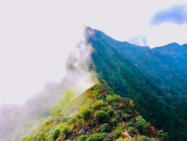 khám phá, trải nghiệm, trekking tây bắc: top 8 cung đường săn hoa và mây “phiêu” hết nấc