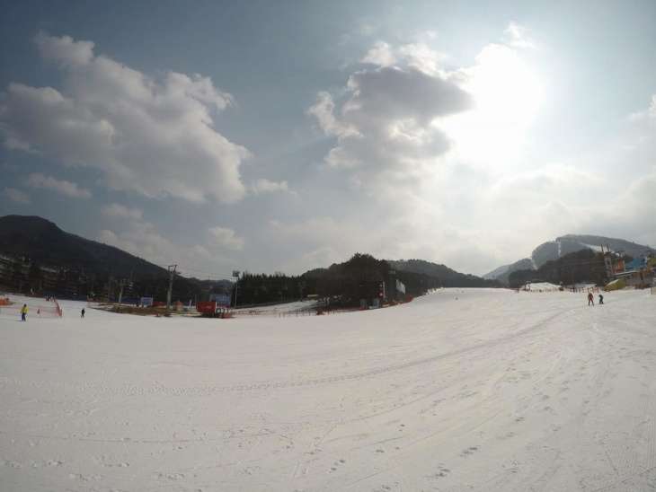 khám phá, trải nghiệm, du lịch tự túc hàn quốc: review 1 ngày trượt tuyết ở gangwon – siêu đã và cực đáng đồng tiền