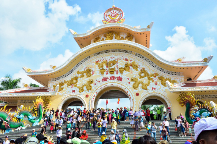 Khám phá khu du lịch Suối Tiên nổi tiếng tại TPHCM có gì chơi ?