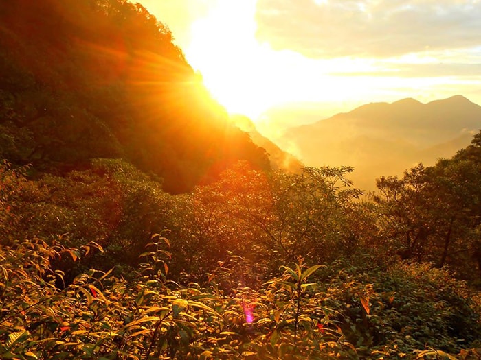 khám phá, chinh phục 32 cung đường trekking đẹp nhất việt nam