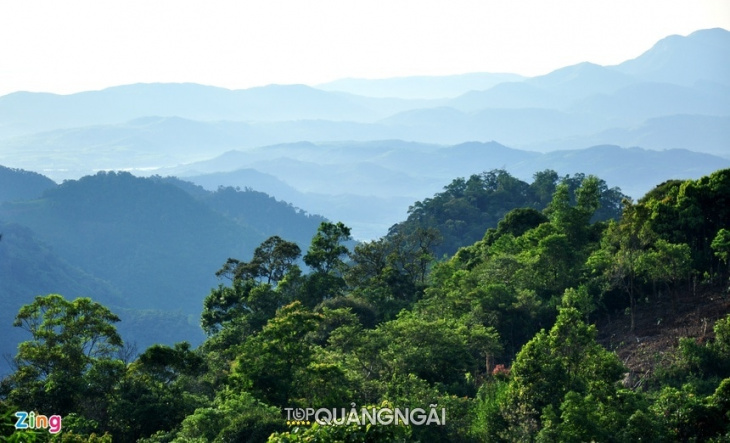 Vẻ đẹp hoang sơ ở dãy núi cao nhất Quảng Ngãi – Núi Cà Đam