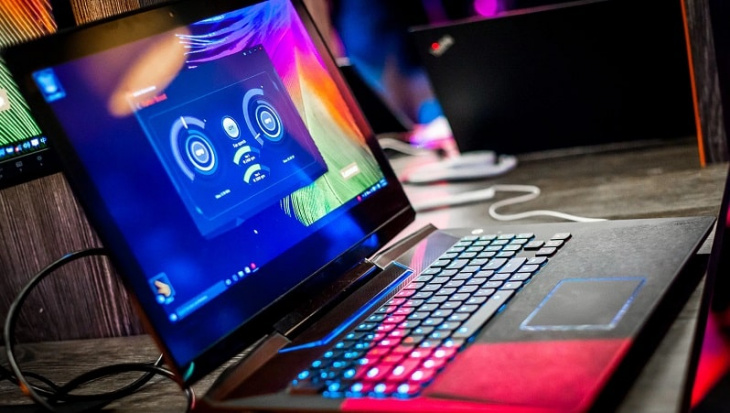 Điểm Qua Top 10 Cửa Hàng Bán Laptop Gaming Cần Thơ Tốt Nhất