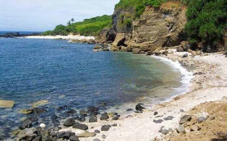 Cồn Cỏ là hòn đảo có quang cảnh thiên nhiên yên bình của Quảng Trị