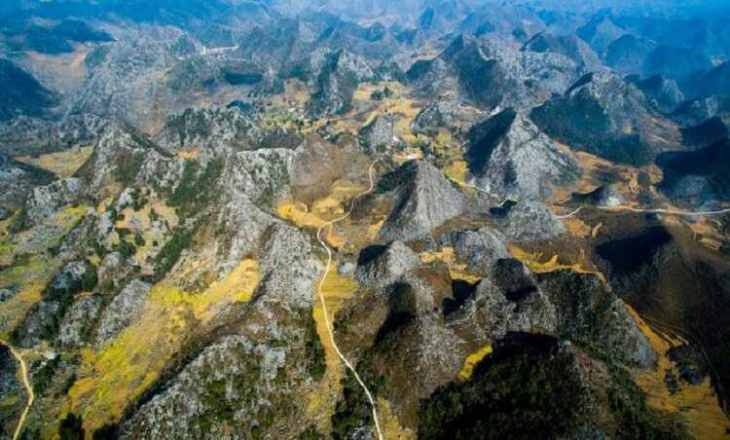 Cao nguyên đá Đồng Văn được mệnh danh là công viên địa chất của toàn cầu