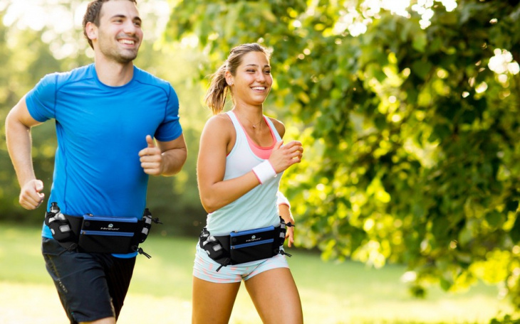 Khởi động và giãn cơ đúng cách trong chạy bộ