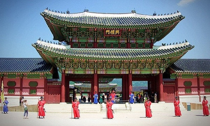 Khám phá cung điện hoàng gia Gyeongbokgung ở Seoul