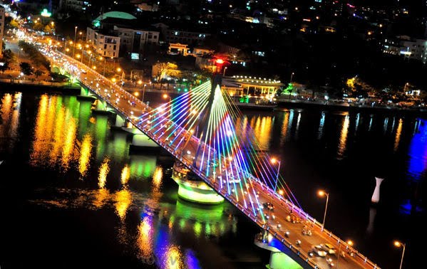 Khám phá cầu quay sông Hàn - niềm tự hào của người Đà Nẵng