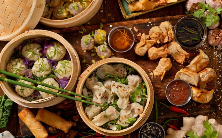 Ẩm thực Mông Cổ: Top 10 món ăn ngon, nổi tiếng tại Mông Cổ
