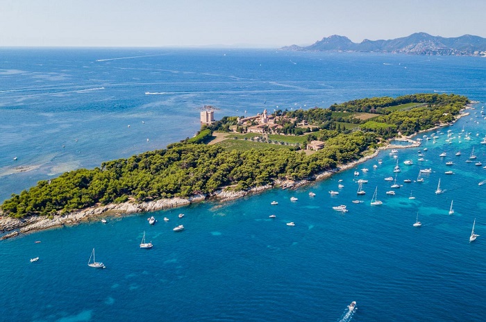 Du lịch Sainte Marguerite - viên ngọc quý ngoài khơi bờ biển Cannes