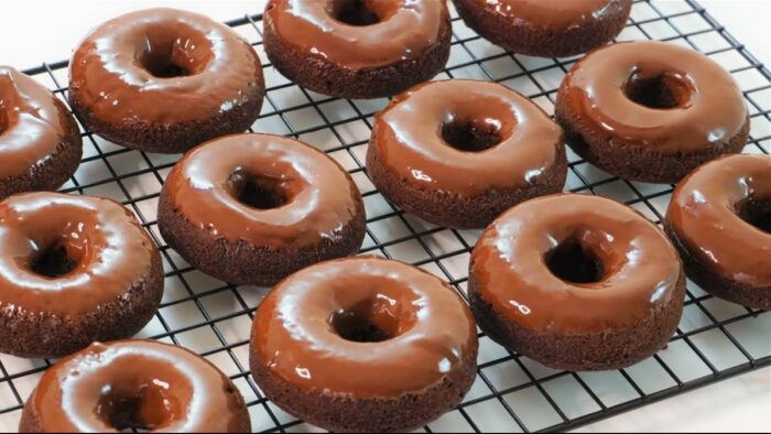 5 cách làm bánh donut socola, phủ đường… bông mềm ăn là mê – Digiticket