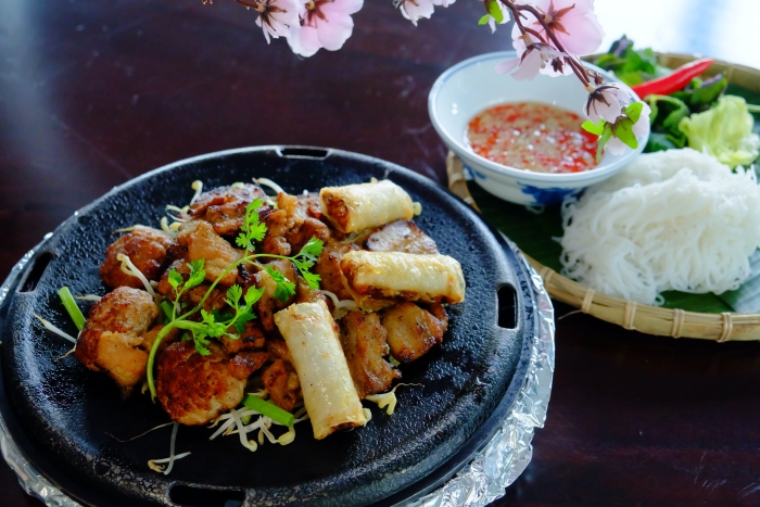 phú quốc, review almaz phú quốc: trung tâm ẩm thực lớn nhất bắc đảo