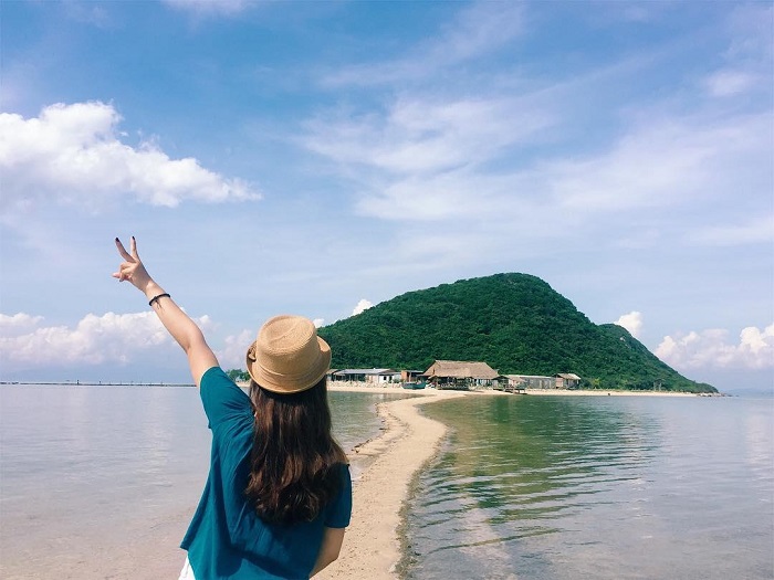 Bãi tắm Nha Trang – Check-in TOP 7 “tọa độ” hút hồn du khách