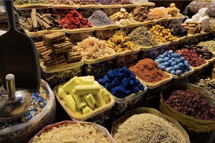 chợ gia vị dubai, khám phá, trải nghiệm, tham quan chợ gia vị dubai - sự kết hợp giữa màu sắc rực rỡ và hương thơm thu hút