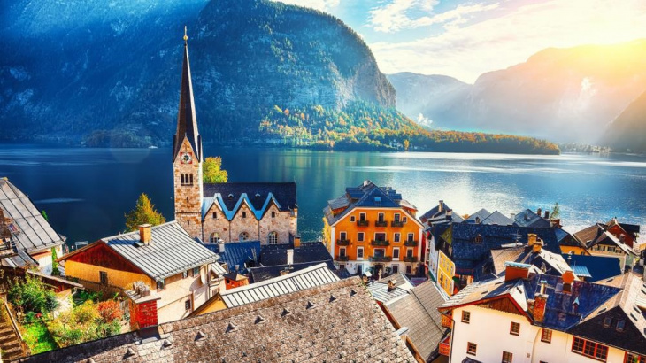 điểm đẹp, vẻ đẹp hoài cổ của hallstatt (áo) – ngôi làng đẹp nhất thế giới trước vụ cháy