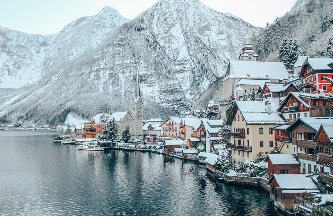 điểm đẹp, vẻ đẹp hoài cổ của hallstatt (áo) – ngôi làng đẹp nhất thế giới trước vụ cháy