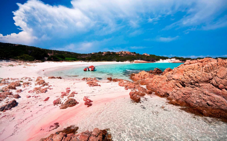 elafonisi, elbow beach, horseshoe bay, pantai merah, pink sand, spiaggia rosa, những bãi biển cát hồng đẹp nhất thế giới