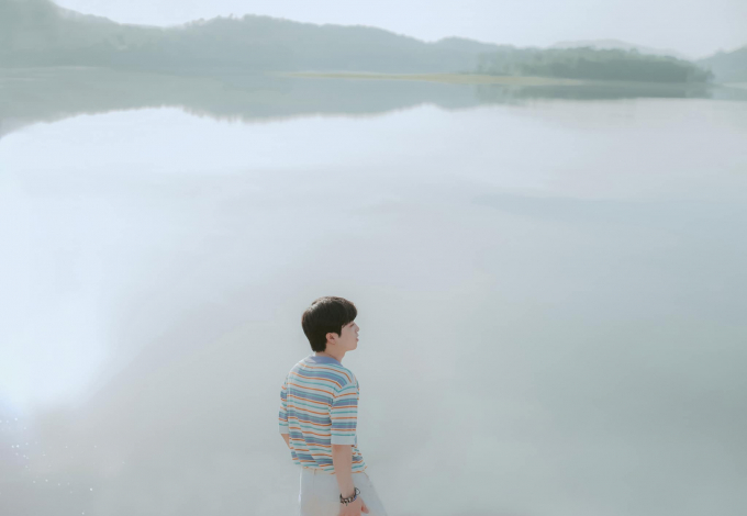 Hồ Yên Trung (Quảng Ninh) đẹp và lãng mạn như một bộ phim