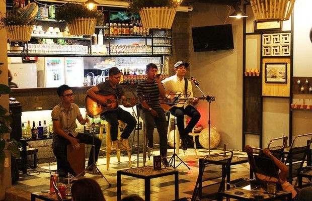 Top 9 quán cà phê Acoustic TP Hồ Chí Minh cực lãng mạn mà bạn nên đến