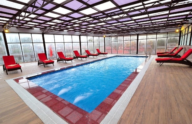 điểm đẹp, toplist 7 khách sạn sapa có bể bơi siêu xịn đáng trải nghiệm