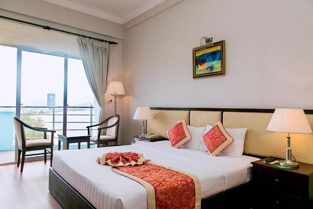 điểm đẹp, “bỏ túi” top 5 khách sạn quy nhơn gần biển sang xịn mịn