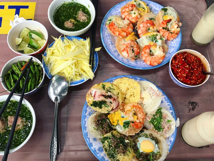 Bánh căn Nha Trang - Món ăn GIẢN DỊ thu hút thực khách