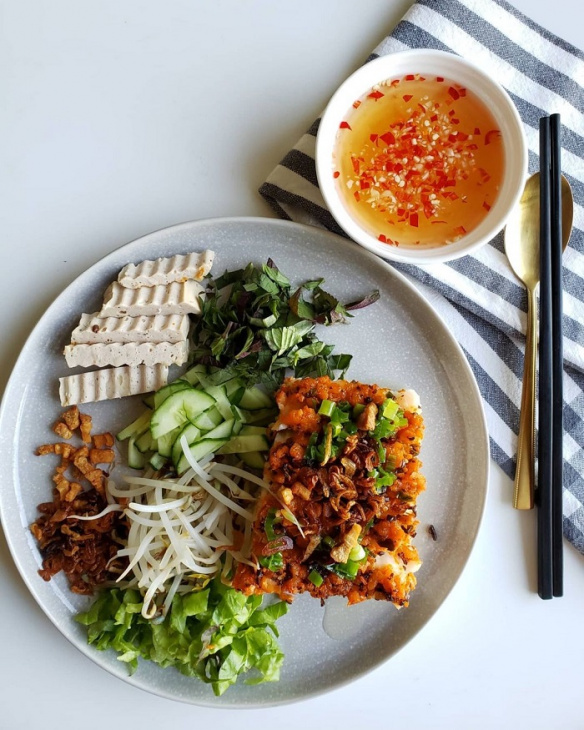 Bánh đúc nóng Sài Gòn: Món quà vặt ăn giờ nào cũng ngon