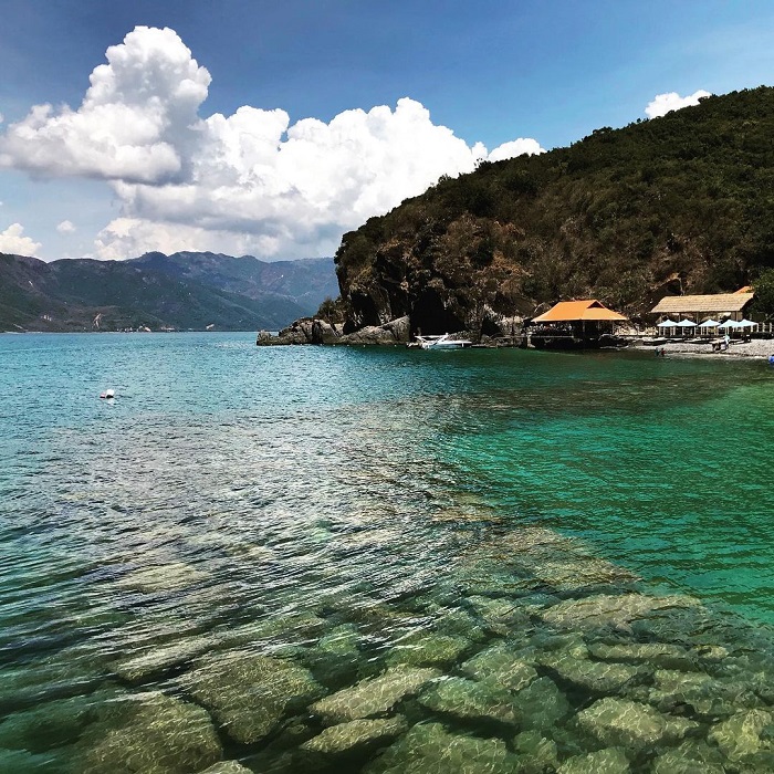 Đảo Bích Đầm Nha Trang - Bức tranh biển cả bình yên đẹp mê hồn