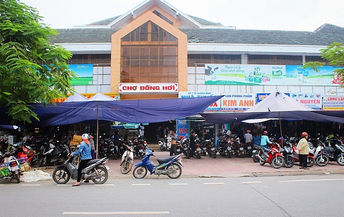 Khám phá chợ Đồng Hới – Chợ hải sản lớn nhất Quảng Bình