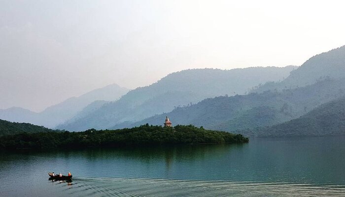 Du ngoạn hồ Truồi - Hồ nhân tạo lớn bậc nhất tại Huế