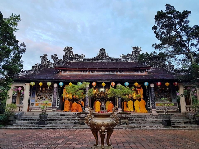 điểm du lịch huế, top 17+ ngôi chùa huế linh thiêng bạn nhất định phải ghé thăm