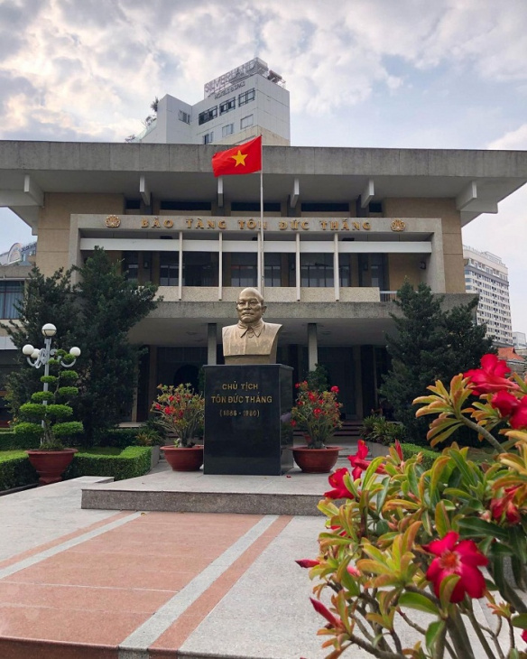 TẤT TẦN TẬT kinh nghiệm tham quan Bảo tàng Tôn Đức Thắng Quận 1 Sài Gòn