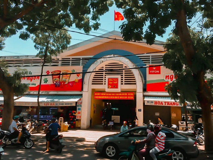 Chợ Xóm Mới Nha Trang: Rong chơi quên lối về