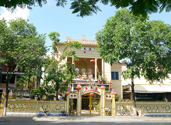 Chùa Khánh Quang Ninh Kiều - ngôi chùa cổ lâu đời bậc nhất xứ Tây Đô