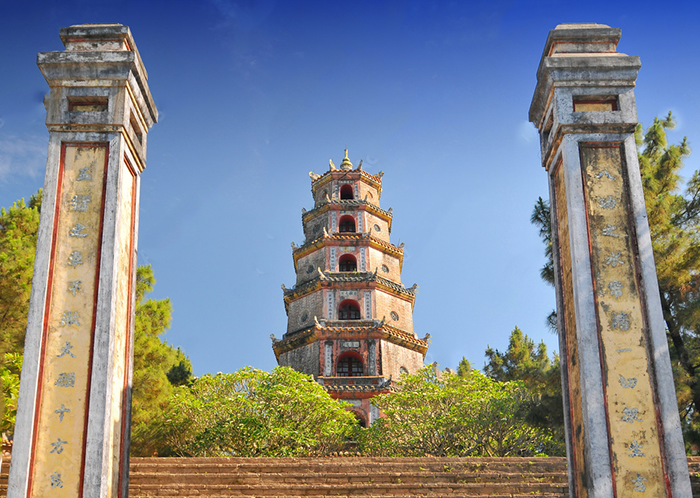 điểm du lịch huế, tháp phước duyên huế - ngôi bảo tháp 7 tầng thiêng chùa thiên mụ